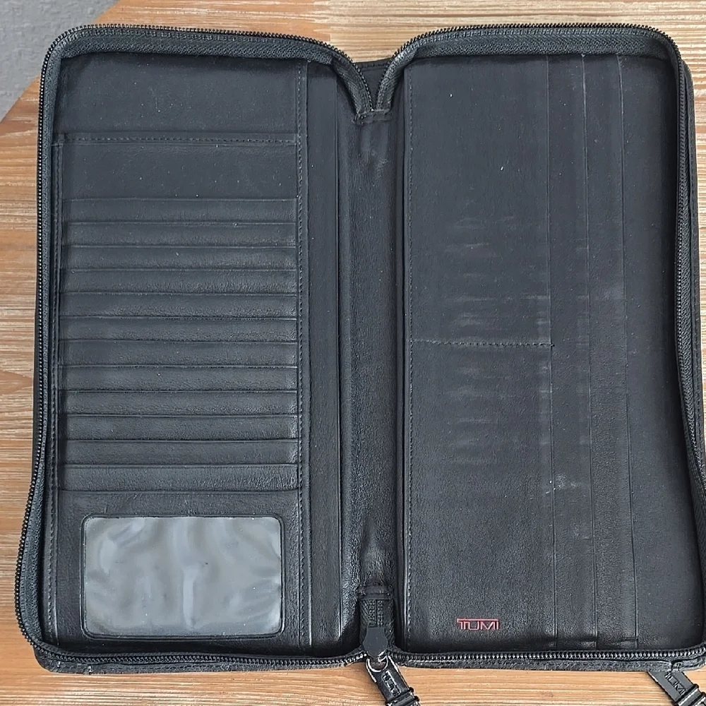 TUMI Travel Organizer Travel Long Wallet Black Popular Model RARE